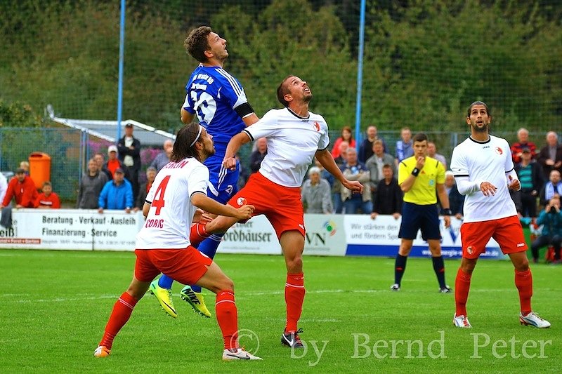 Wacker gegen Berliner AK
