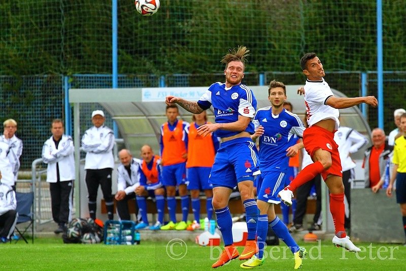 Wacker gegen Berliner AK