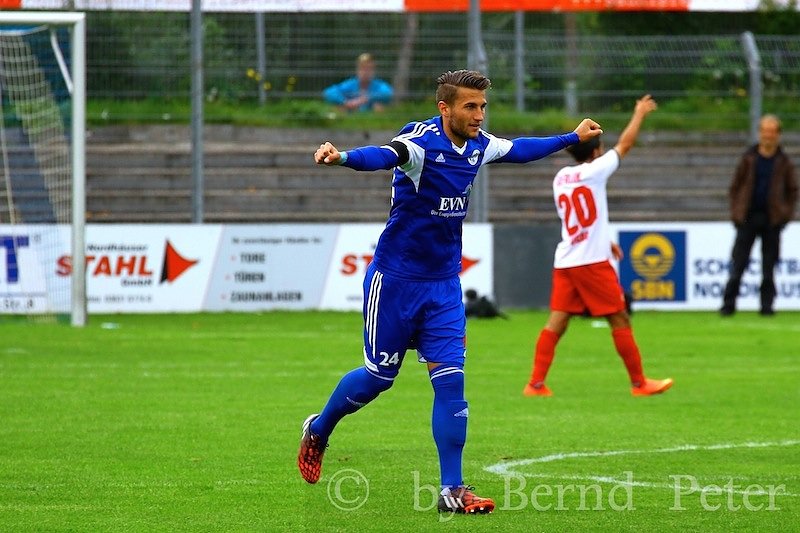 Wacker gegen Berliner AK