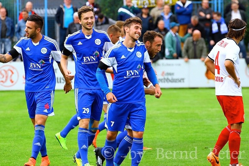 Wacker gegen Berliner AK