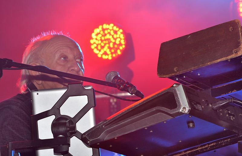 Pudhys beim Emmenrausch