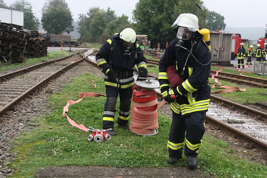 Katastrophenschutz &uuml;bte den Ernstfall