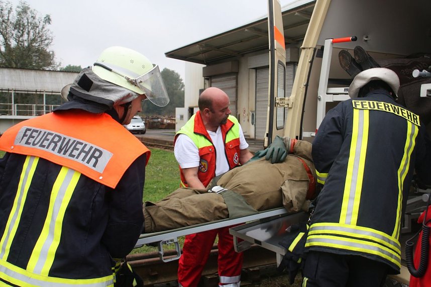 Katastrophenschutz &uuml;bte den Ernstfall