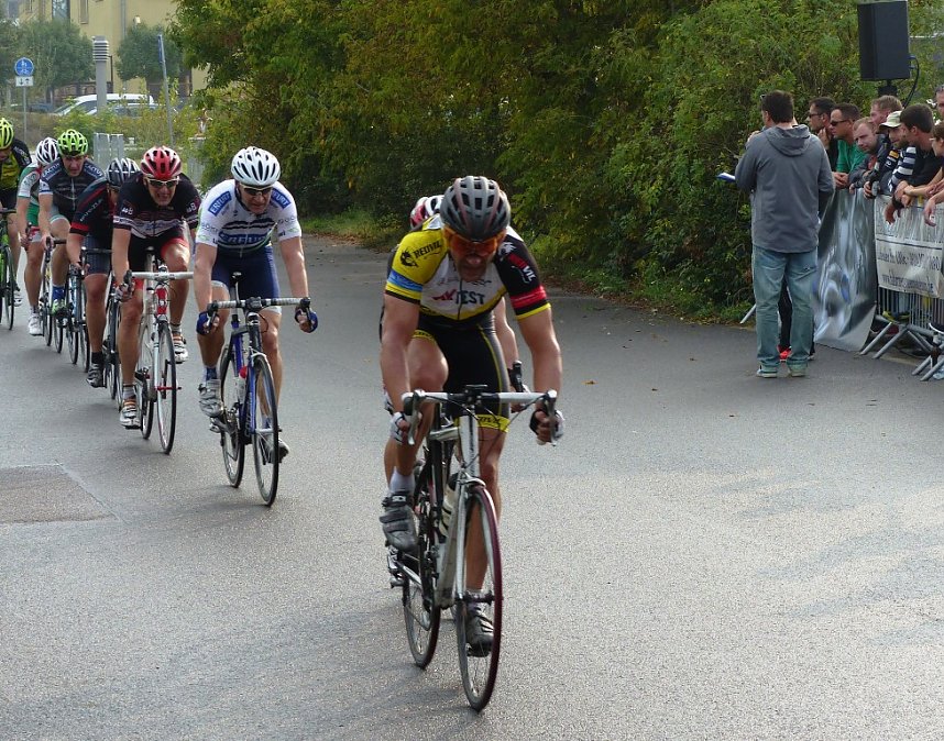 Toller Auftritt in Magdeburg: Jurij versucht die Ausrei&szlig;er zu stellen