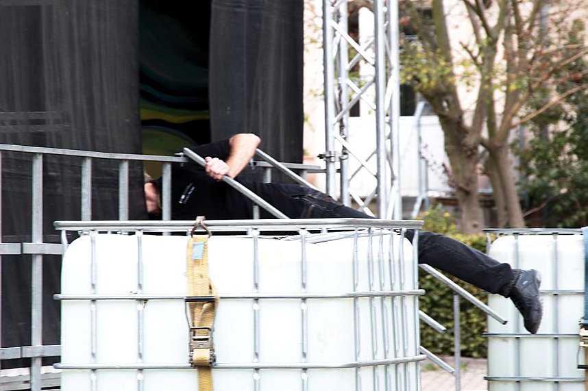 Musik und Artistik auf dem Theaterplatz