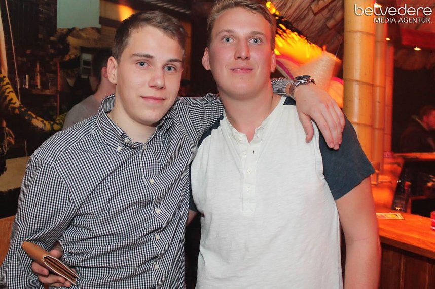 Party im Nordh&auml;user Sax