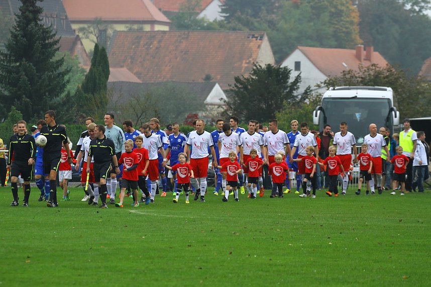 Wacker gegen  SV Elstertal Silbitz/Crosse