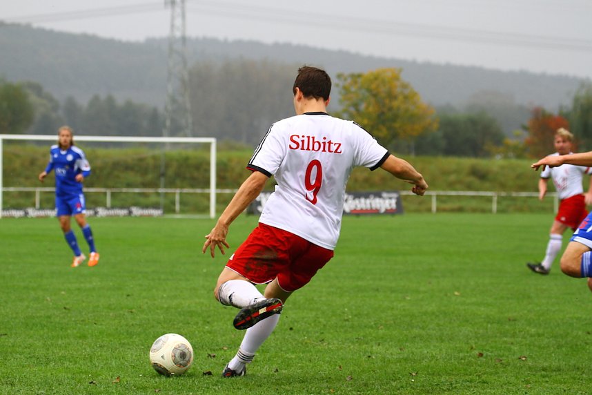 Wacker gegen  SV Elstertal Silbitz/Crosse