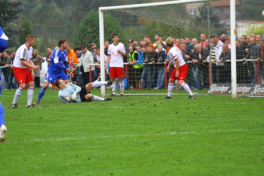 Wacker gegen  SV Elstertal Silbitz/Crosse