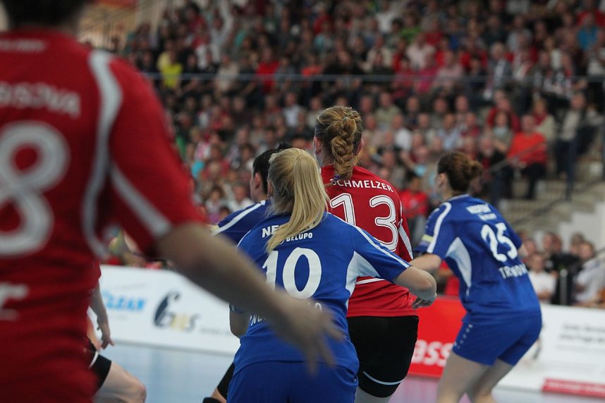 THC gewinnt erstes Champion League Spiel klar mit 33:20