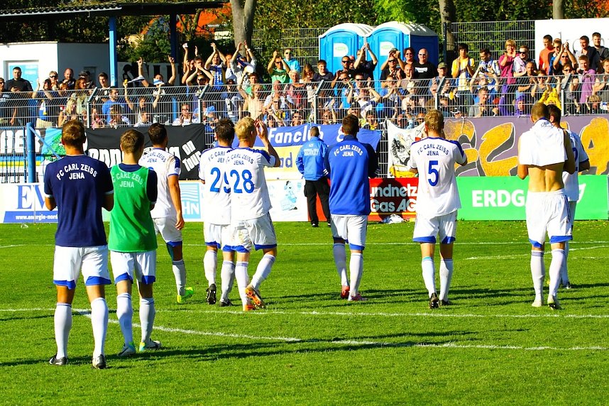 Wacker gegen Carl Zeiss - Fu&szlig;ballfest im AKS