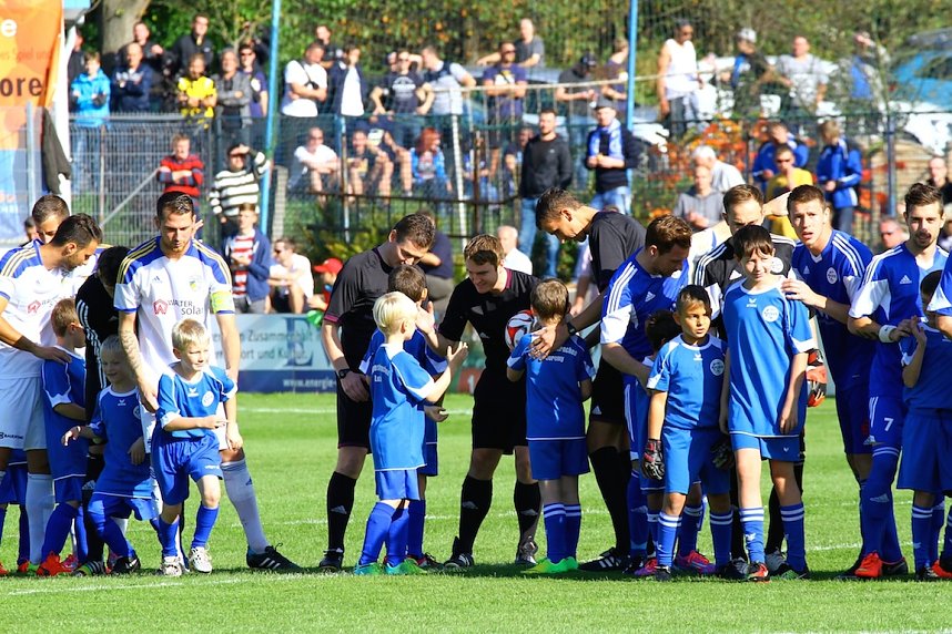 Wacker gegen Carl Zeiss - Fu&szlig;ballfest im AKS