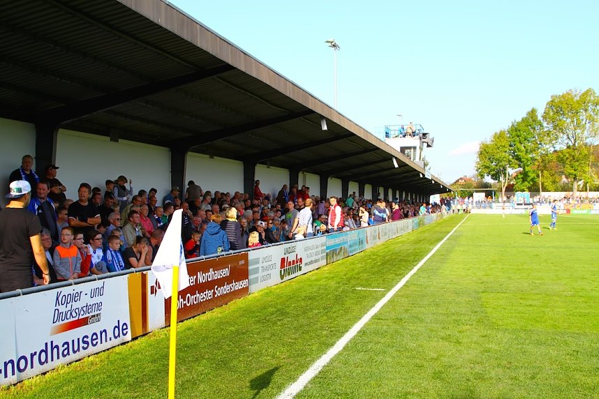 Wacker gegen Carl Zeiss - Fu&szlig;ballfest im AKS