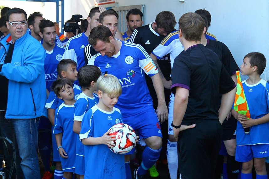 Wacker gegen Carl Zeiss - Fu&szlig;ballfest im AKS