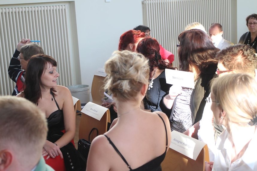 Bleiben sie sch&ouml;n akademisch