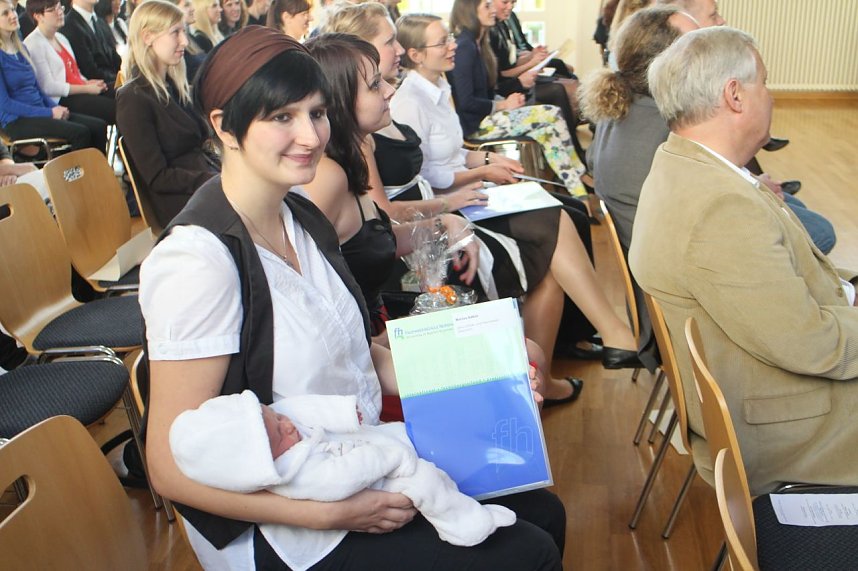 Bleiben sie sch&ouml;n akademisch