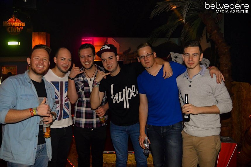 Party im Nordh&auml;user Sax