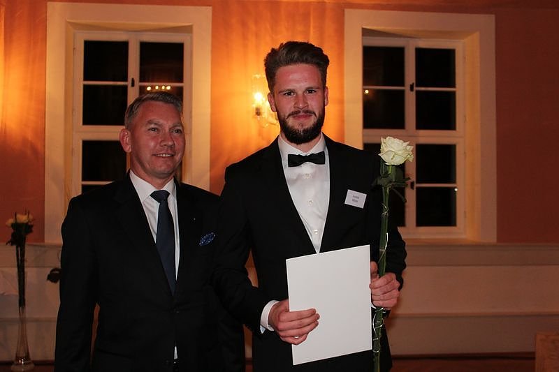 WAGO- Stiftung ehrt die 13 besten Auszubildenden