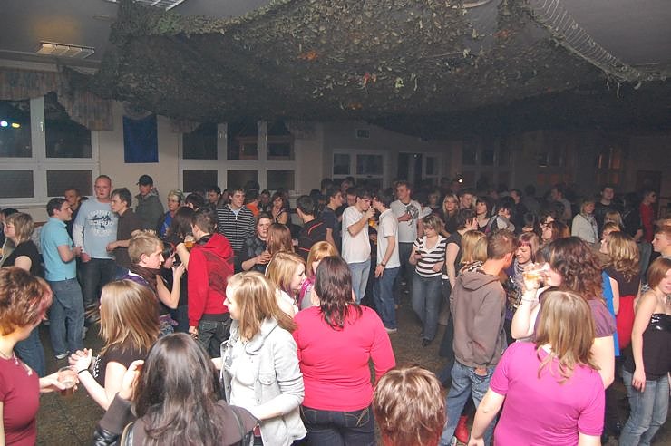 1 Euro Party Bischofferode. NNZ-City Scout on Tour