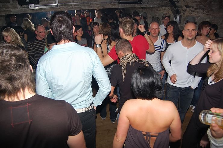 House Party im Grease am Grimmel. nnz-City Scout on Tour