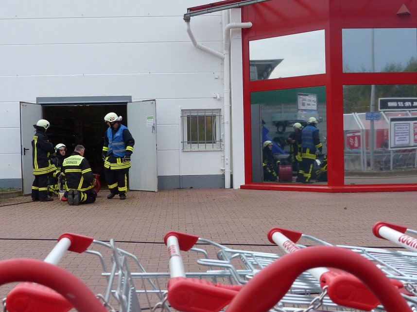 Brand im toom-Baumarkt in der Halleschen Stra&szlig;e