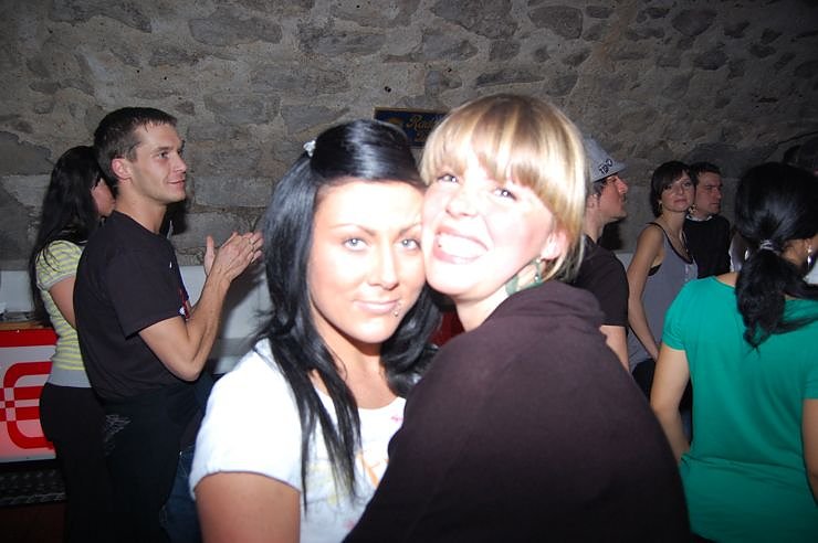 House Party im Grease am Grimmel. nnz-City Scout on Tour