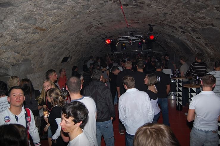 House Party im Grease am Grimmel. nnz-City Scout on Tour