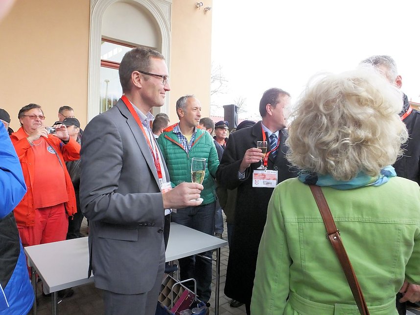 Taufe am Ellricher Bahnhof