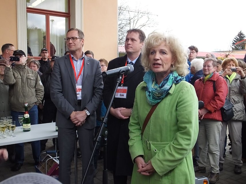 Taufe am Ellricher Bahnhof