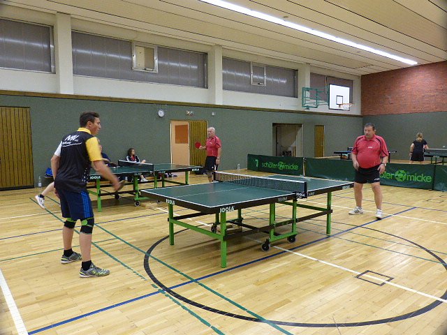 Tischtennis f&uuml;r Alt und Jung