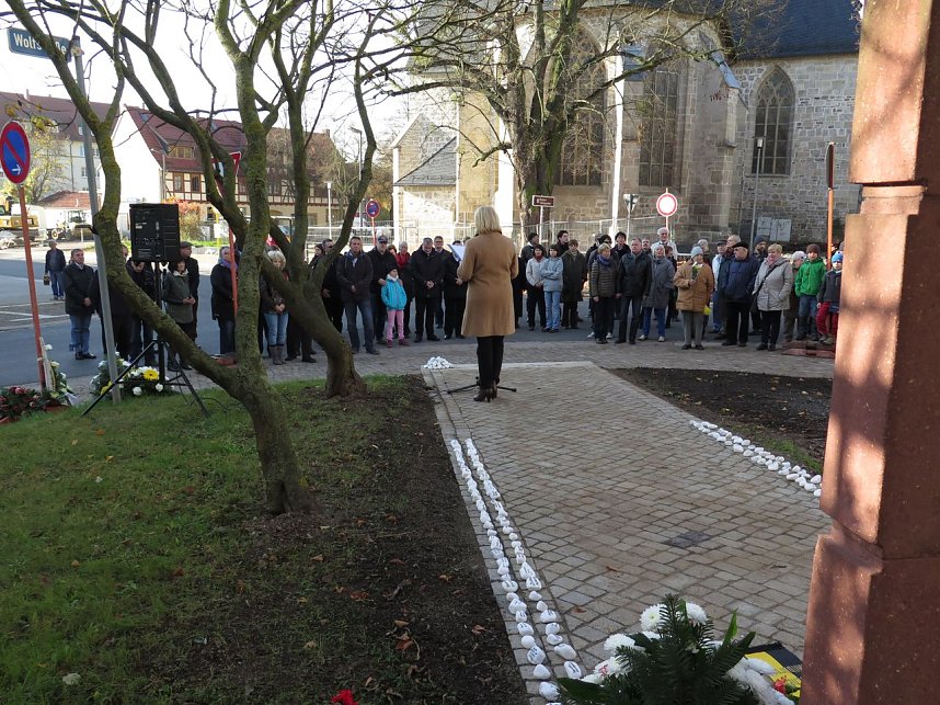 An die Pogromnacht vor 76 Jahren erinnert