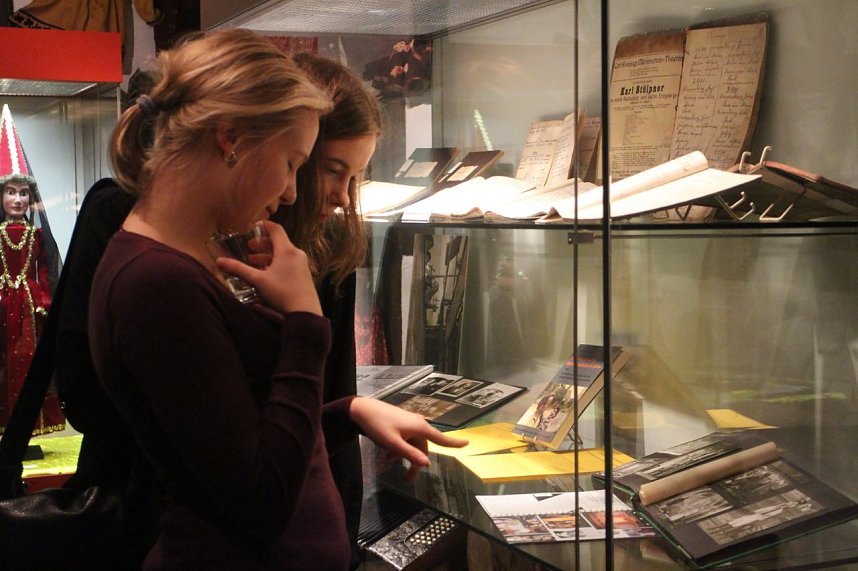 Leben ist Spiel - Spiel ist Leben - Marionettentheater im Museum Tabakspeicher