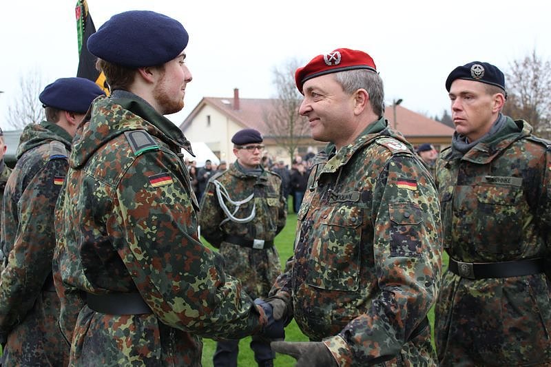Neuer Lehrgang in Oberspier vereidigt