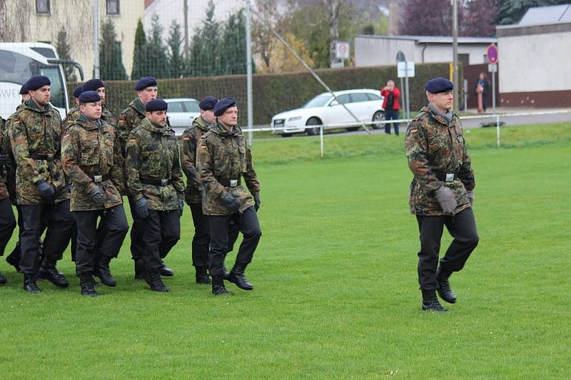 Neuer Lehrgang in Oberspier vereidigt