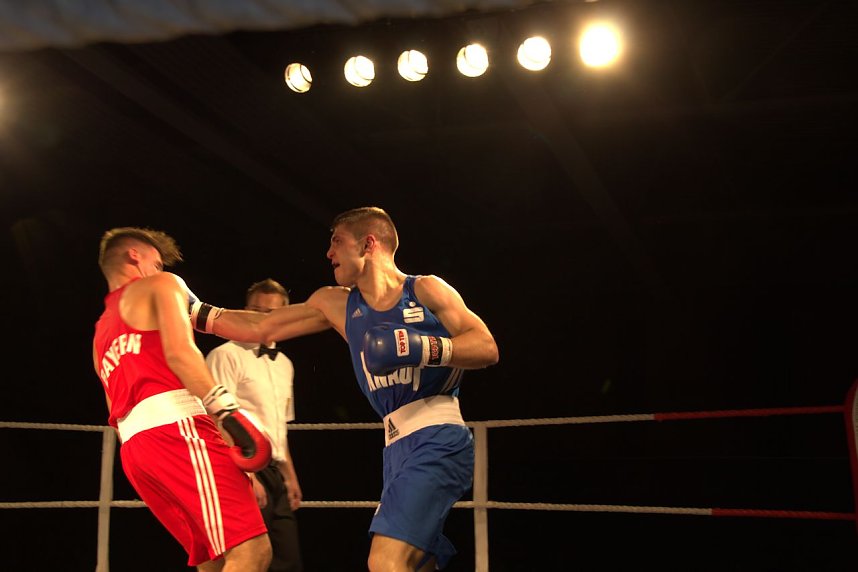 Nordhausen: NSV-Boxer sind klare Sieger gegen Straubing in der Ballspielhalle