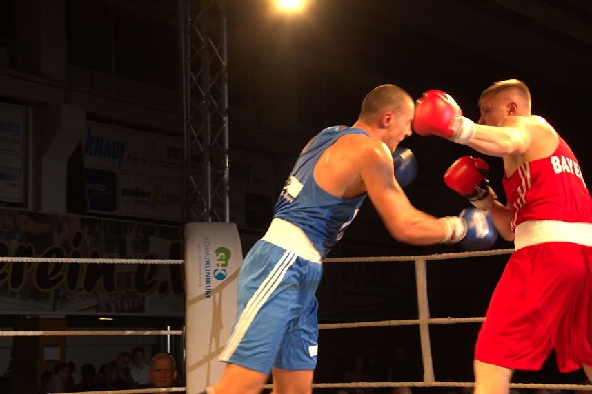 Nordhausen: NSV-Boxer sind klare Sieger gegen Straubing in der Ballspielhalle