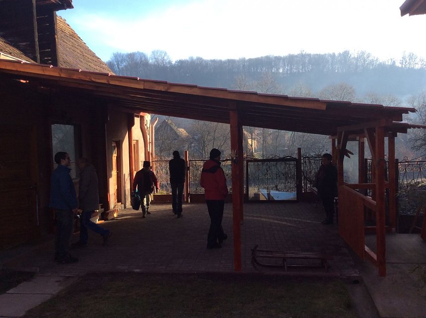 Wir k&ouml;nnen die Welt nicht retten aber ein wenig besser machen - der Diakonie Hilfstransport in Rum&auml;nien