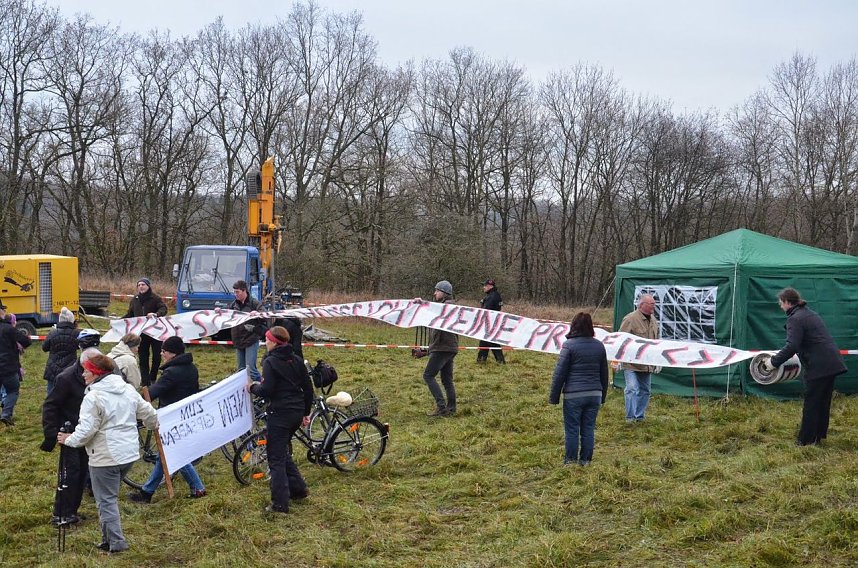 Protest gegen Probebohrungen
