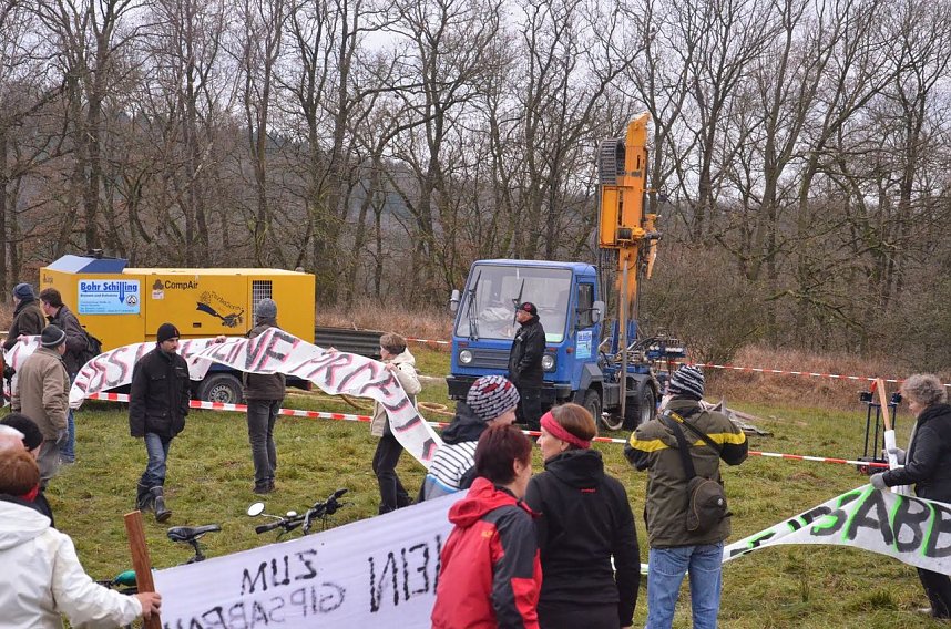 Protest gegen Probebohrungen