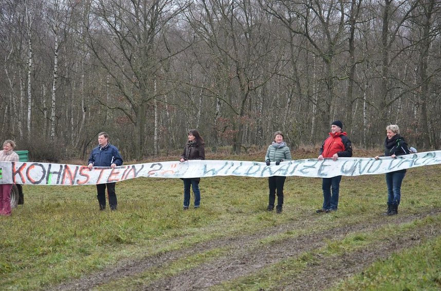 Protest gegen Probebohrungen