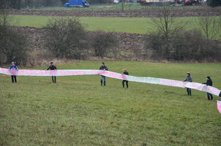 Protest gegen Probebohrungen