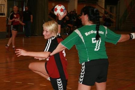 Pokalfieber in der Ballspielhalle
