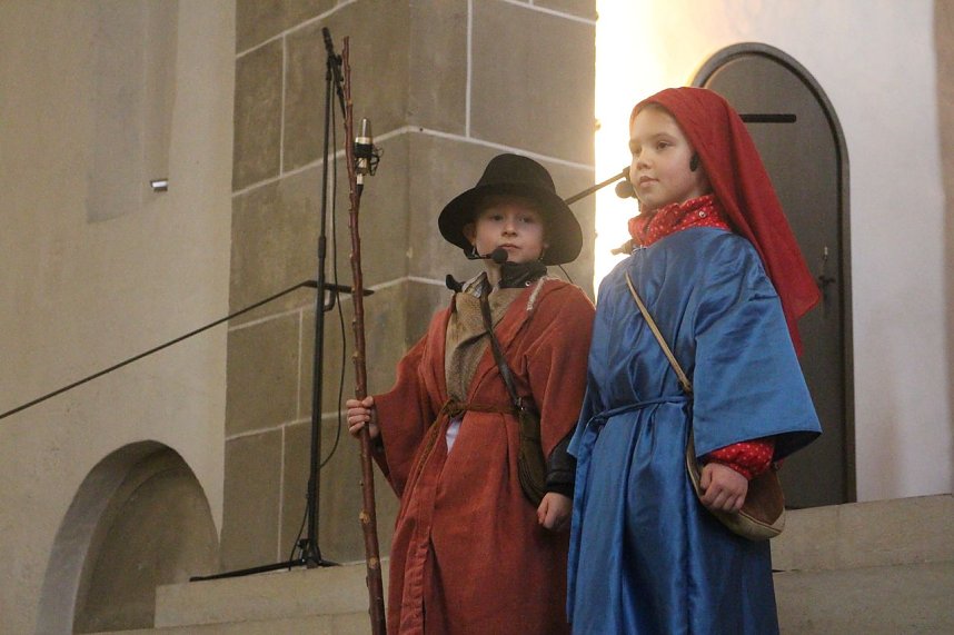 Im Nordh&auml;user Dom zeigte der &ouml;kumenische Kindergarten heute sein Krippenspiel