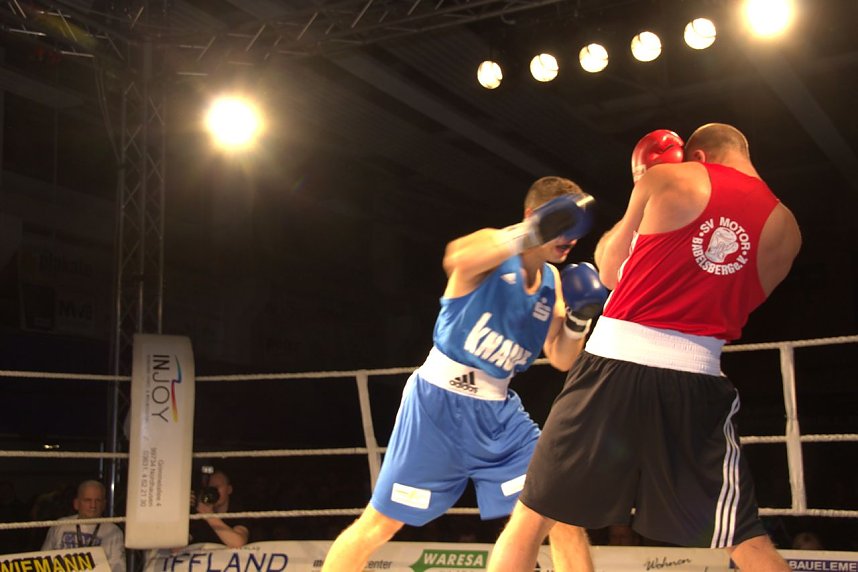 Boxnacht in der Ballspielhalle in Nordhausen