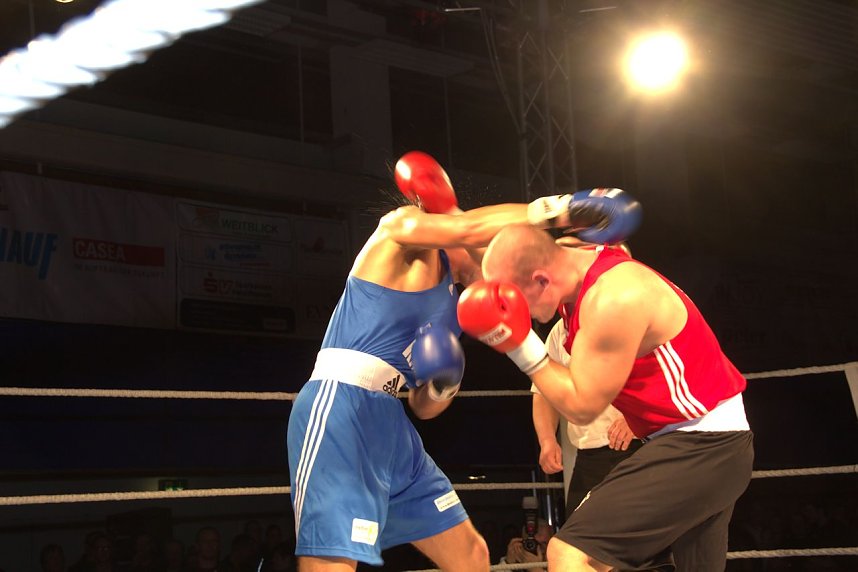 Boxnacht in der Ballspielhalle in Nordhausen