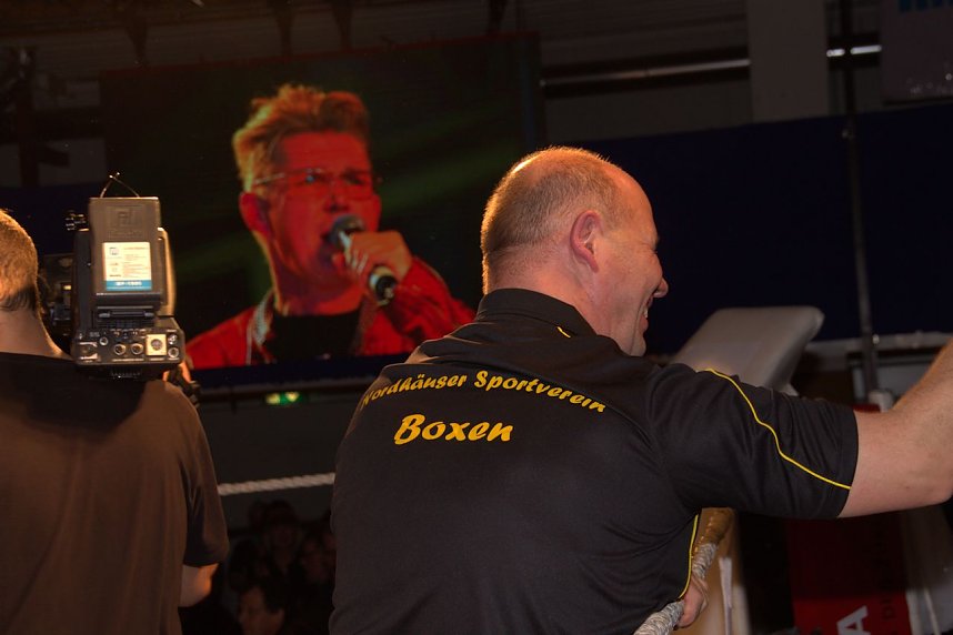 Boxnacht in der Ballspielhalle in Nordhausen