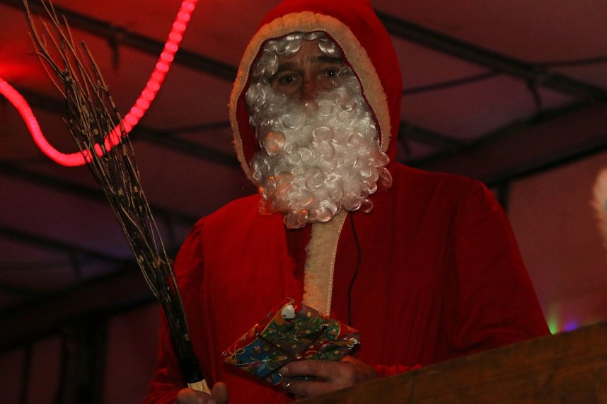 Weihnachtsmarkt in "W&uuml;lfi"