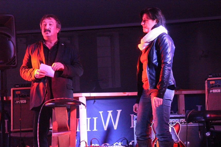 Das Dresdner Duo "Hands on Strings" er&ouml;ffnete heute die Nordh&auml;user Jazzsaison 2015