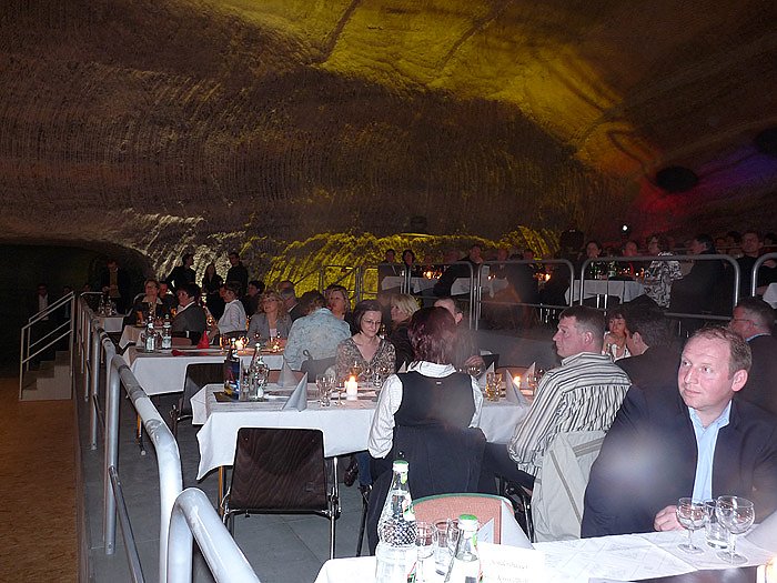 1. Sondersh&auml;user Salz-Kristallball