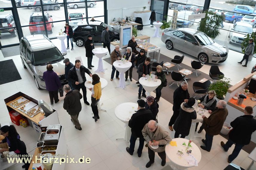 Viel los in der Autowelt Peter